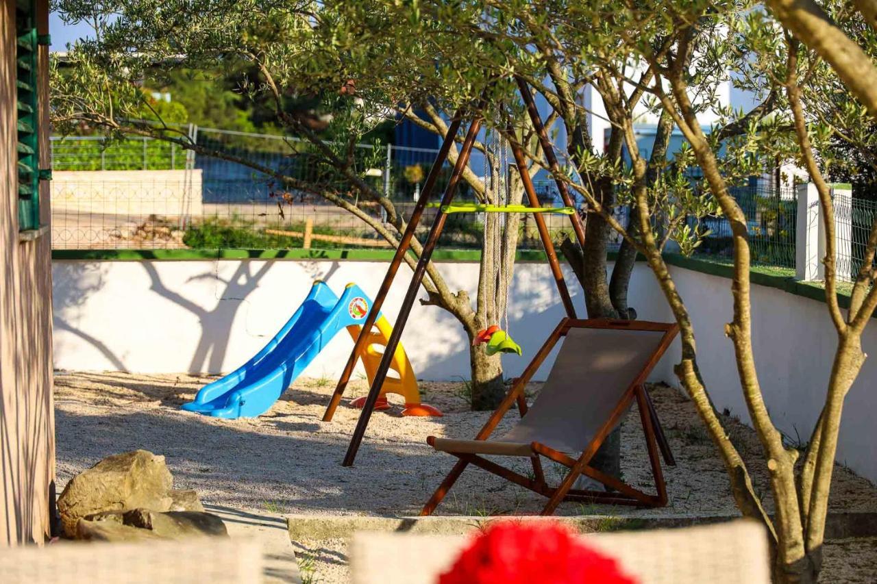The Florens Residence Near The Beach With The Pool, Bbq And Kids Playground, Zadar Diklo Zewnętrze zdjęcie