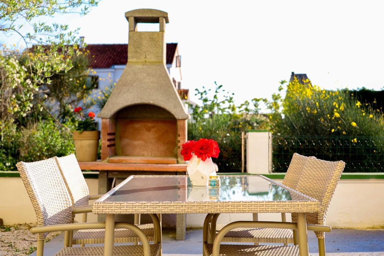 The Florens Residence Near The Beach With The Pool, Bbq And Kids Playground, Zadar Diklo Zewnętrze zdjęcie